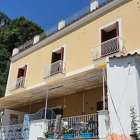 Apart Otel Celentano