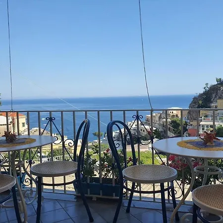 Celentano Ξενοδοχείο με διαμερίσματα Ποζιτάνο