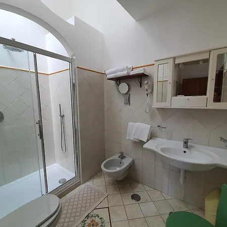 Apart Otel Celentano 4*